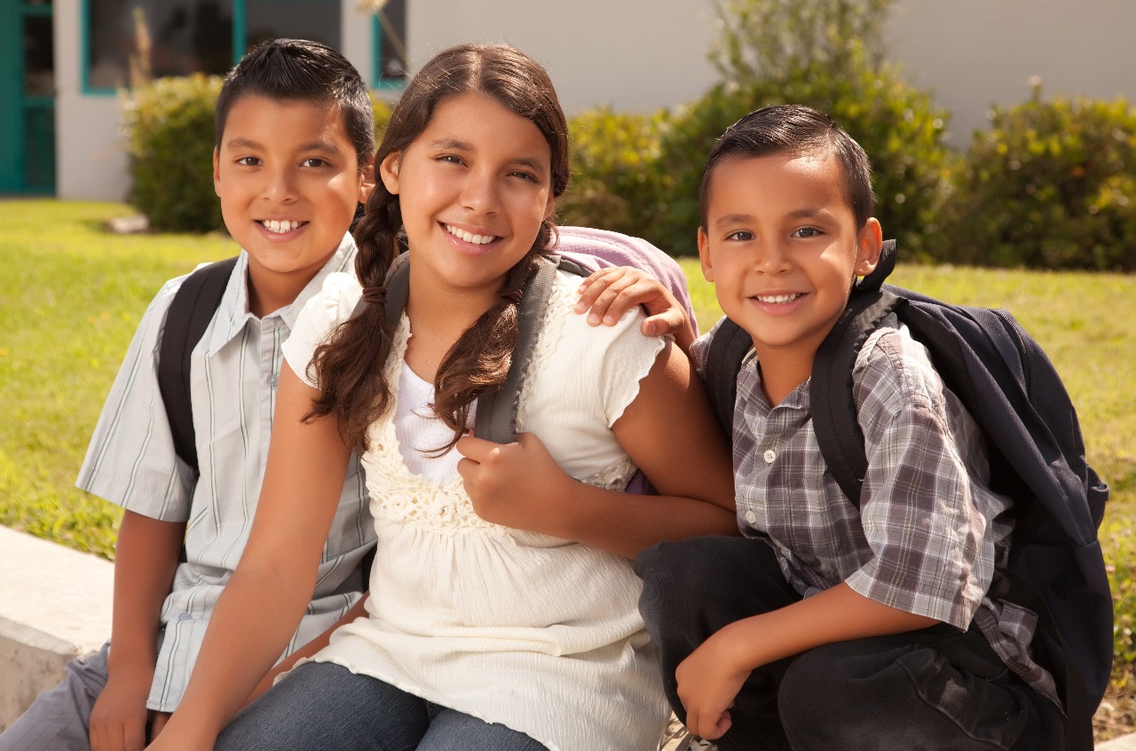 LOS NIÑOS DE TODOS LOS NIÑOS DE TODOS