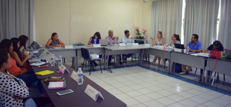 FRUCTIFERA REUNIÓN DEL EQUIPO DE COMUNICACIÓN DE LOS ONCE CAMPUS DE LA UPNECH FRUCTIFERA REUNIÓN DEL EQUIPO DE COMUNICACIÓN DE LOS ONCE CAMPUS DE LA UPNECH