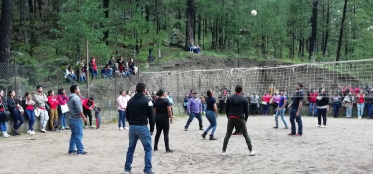 ARRANCAN FESTEJOS DE ANIVERSARIO EN UPNECH CAMPUS GUADALUPE Y CALVO ARRANCAN FESTEJOS DE ANIVERSARIO EN UPNECH CAMPUS GUADALUPE Y CALVO