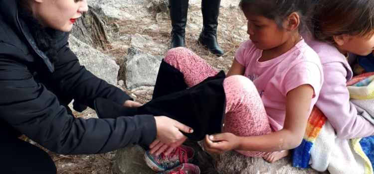 UPNECH CAMPUS GUADALUPE Y CALVO ENTREGA APOYOS A FAMILIAS DE BAJOS RECURSOS PARA EPOCA INVERNAL UPNECH CAMPUS GUADALUPE Y CALVO ENTREGA APOYOS A FAMILIAS DE BAJOS RECURSOS PARA EPOCA INVERNAL